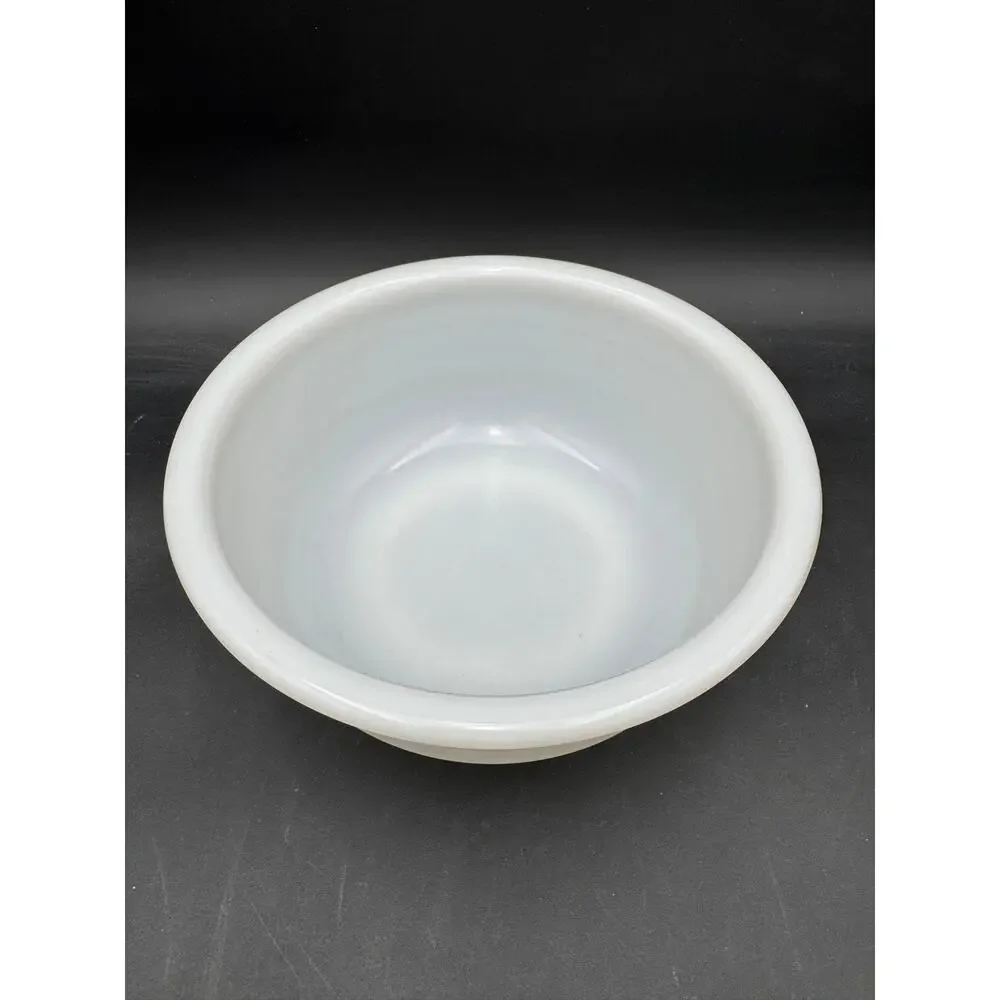 Vintage Milk Glass Ribbed Mixing Bowl 9 Inch